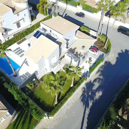 Ananda Villa